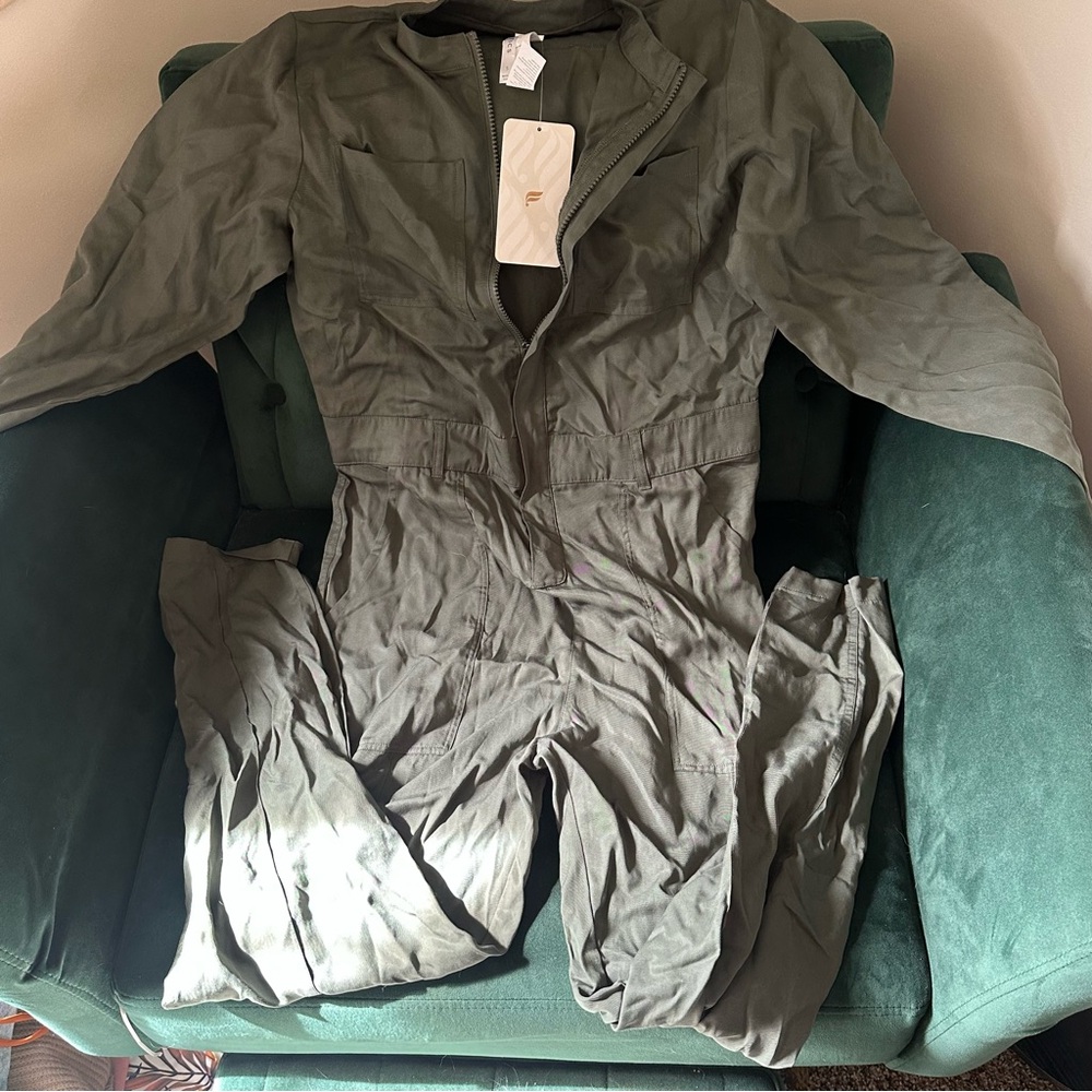 Women’s Fabletics Everleigh Woven Jumpsuit